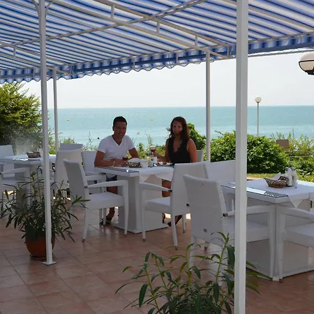 Sineva Hotel