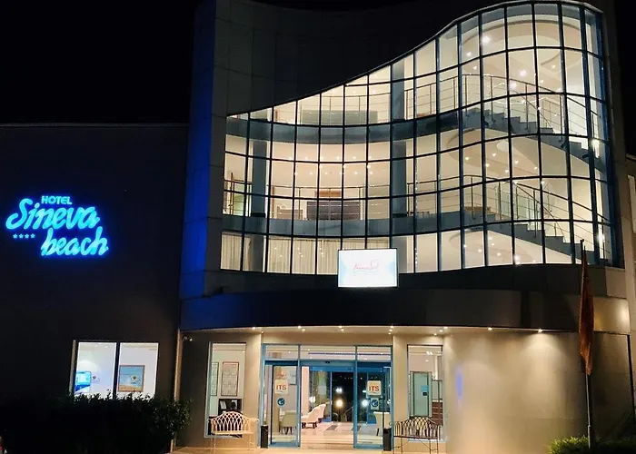 מלון Sineva 4*