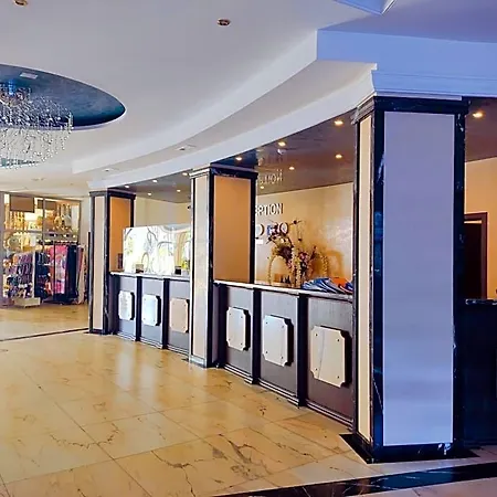 Sineva فندق